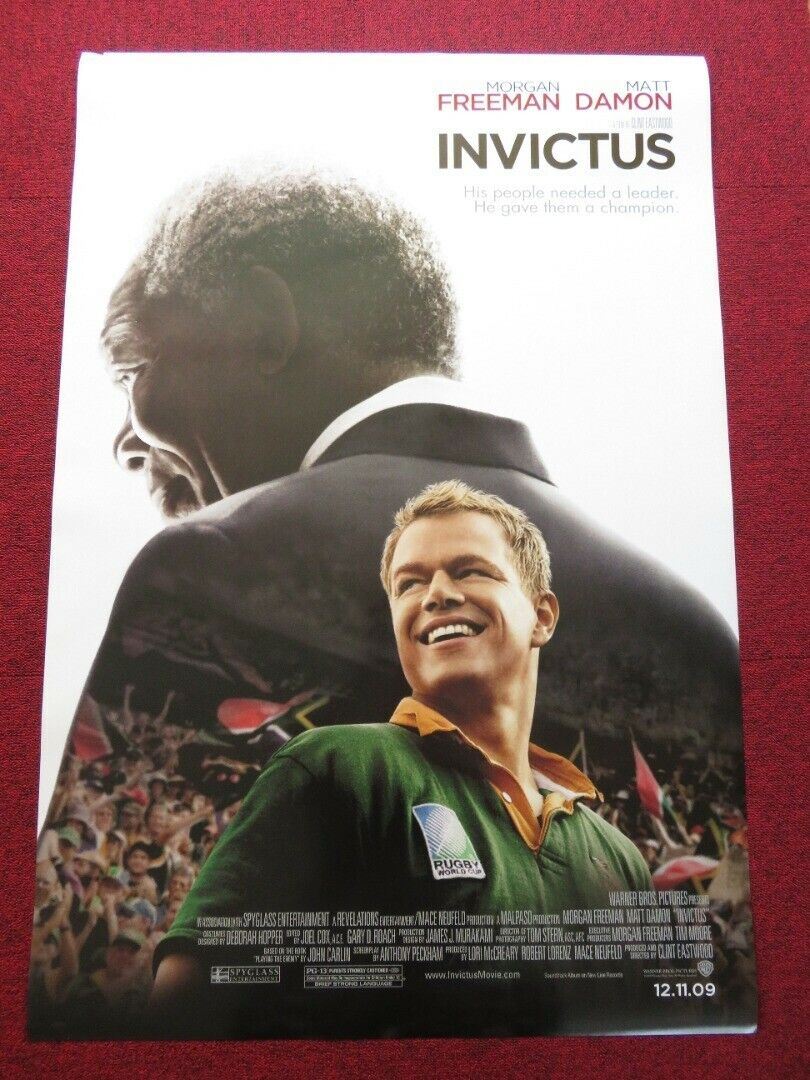 INVICTUS US ONE SHEET ROLLED POSTER MATT DAMON MORGAN FREEMAN 2009