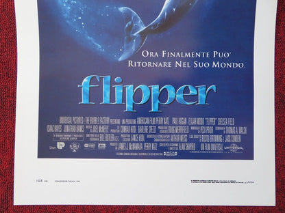 FLIPPER   ITALIAN LOCANDINA (27.5"x13") POSTER PAUL HOGAN ELIJAH WOOD 1996