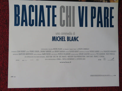 BACIATE CHI VI PARE ITALIAN LOCANDINA (27.5"x13") POSTER C RAMPLING '02