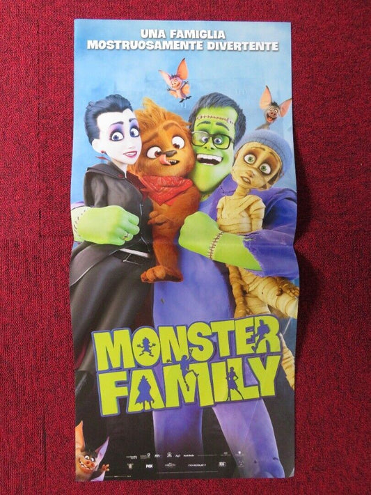 MONSTER FAMILY  ITALIAN LOCANDINA (26.5"x12.5") POSTER EMILY WATSON 2017