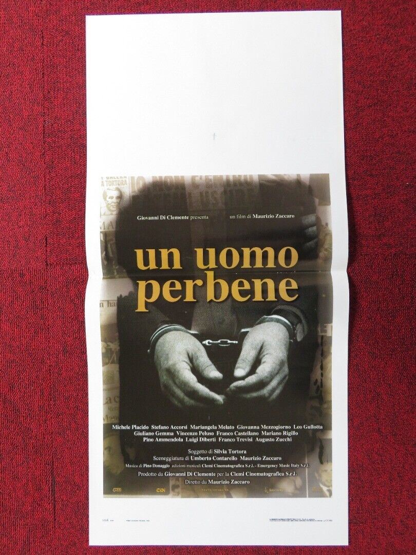 UN UOMO PERBENE ITALIAN LOCANDINA (27.5"x13") POSTER STEPHANIE FREISS 1999