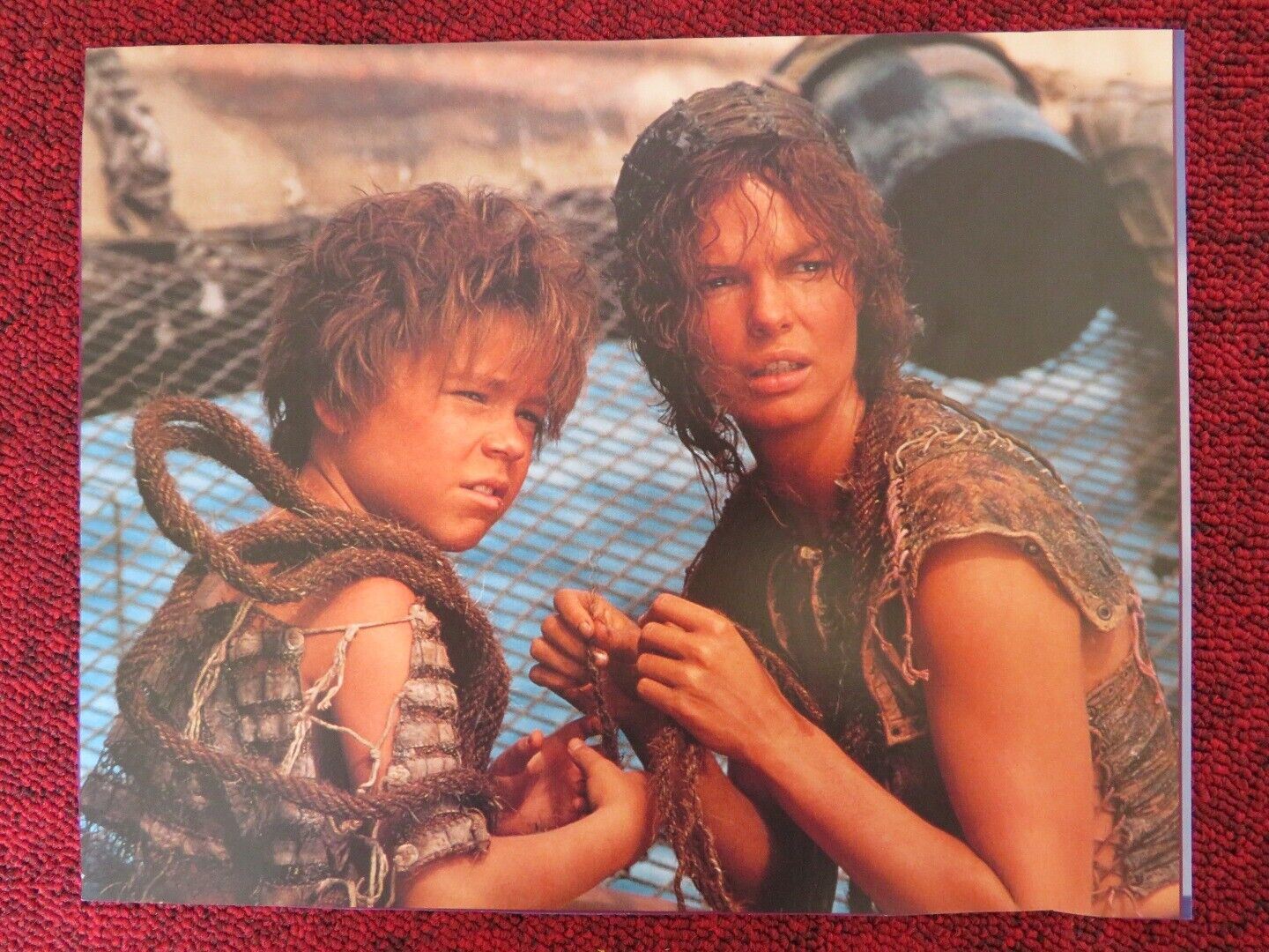 WATERWORLD - B LOBBY CARD DENNIS HOPPER KEVIN COSTNER 1995