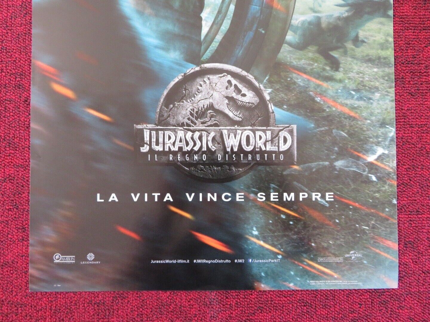 JURASSIC WORLD: FALLEN KINGDOM ITALIAN LOCANDINA (26.5"x12.5") POSTER 2018