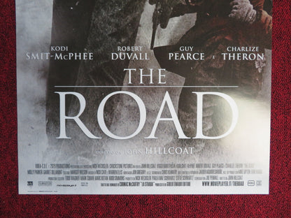 THE ROAD ITALIAN LOCANDINA POSTER VIGGO MORTENSEN KODI SMIT-MCPHEE 2009