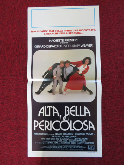 ALTA BELLA E PERICOLOSA ITALIAN LOCANDINA POSTER GERARD DEPARDIEU S. WEAVER 1988