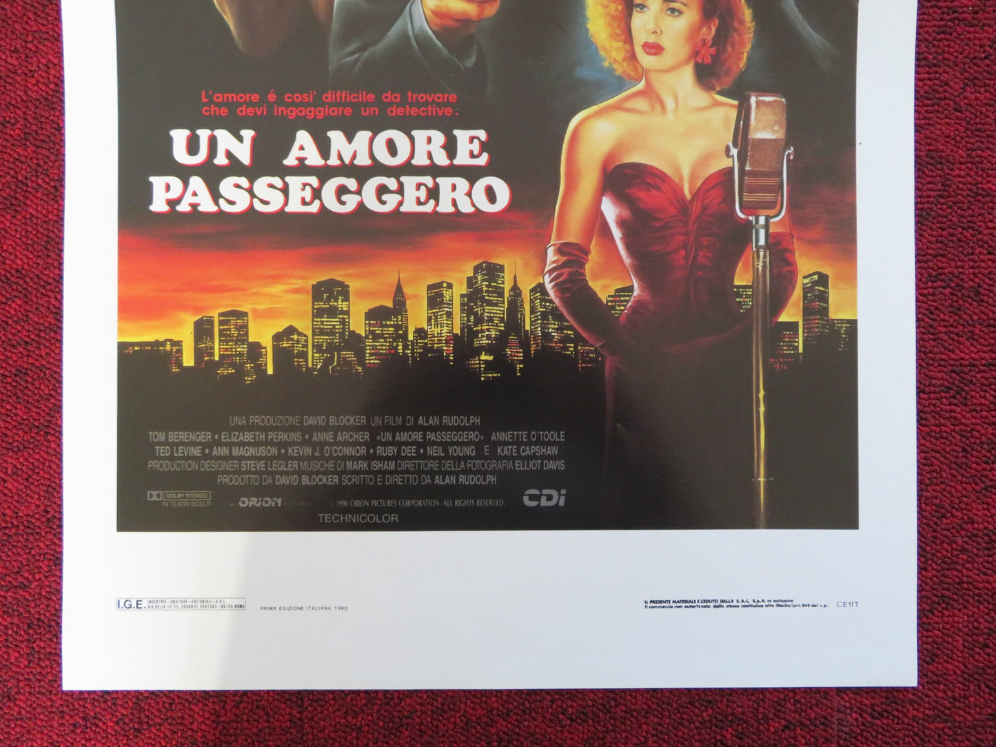 LOVE AT LARGE ITALIAN LOCANDINA POSTER TOM BERENGER ELIZABETH PERKINS 1990