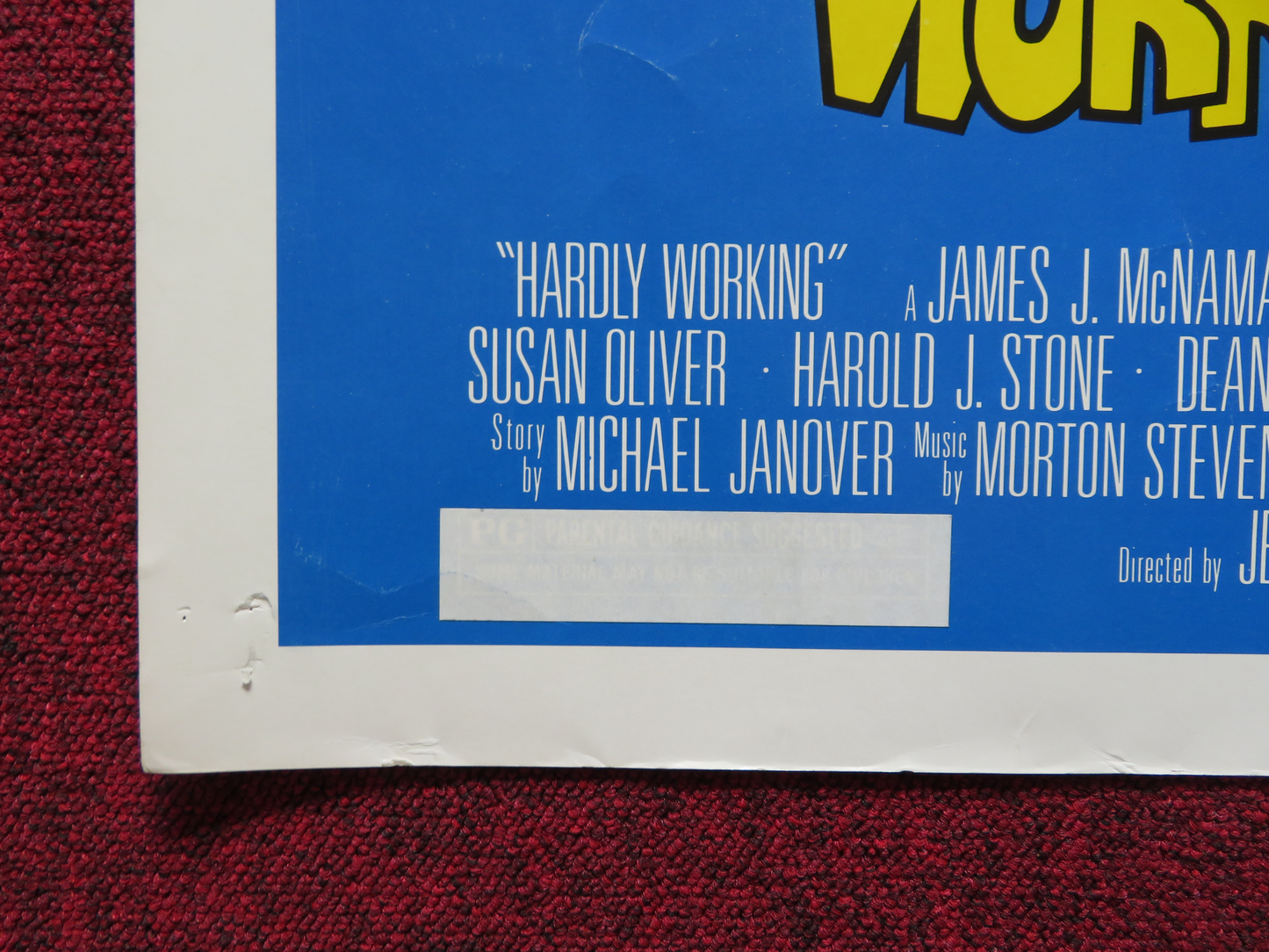 HARDLY WORKING US HALF SHEET (22"x 28") POSTER JERRY LEWIS SUSAN OLIVER 1981