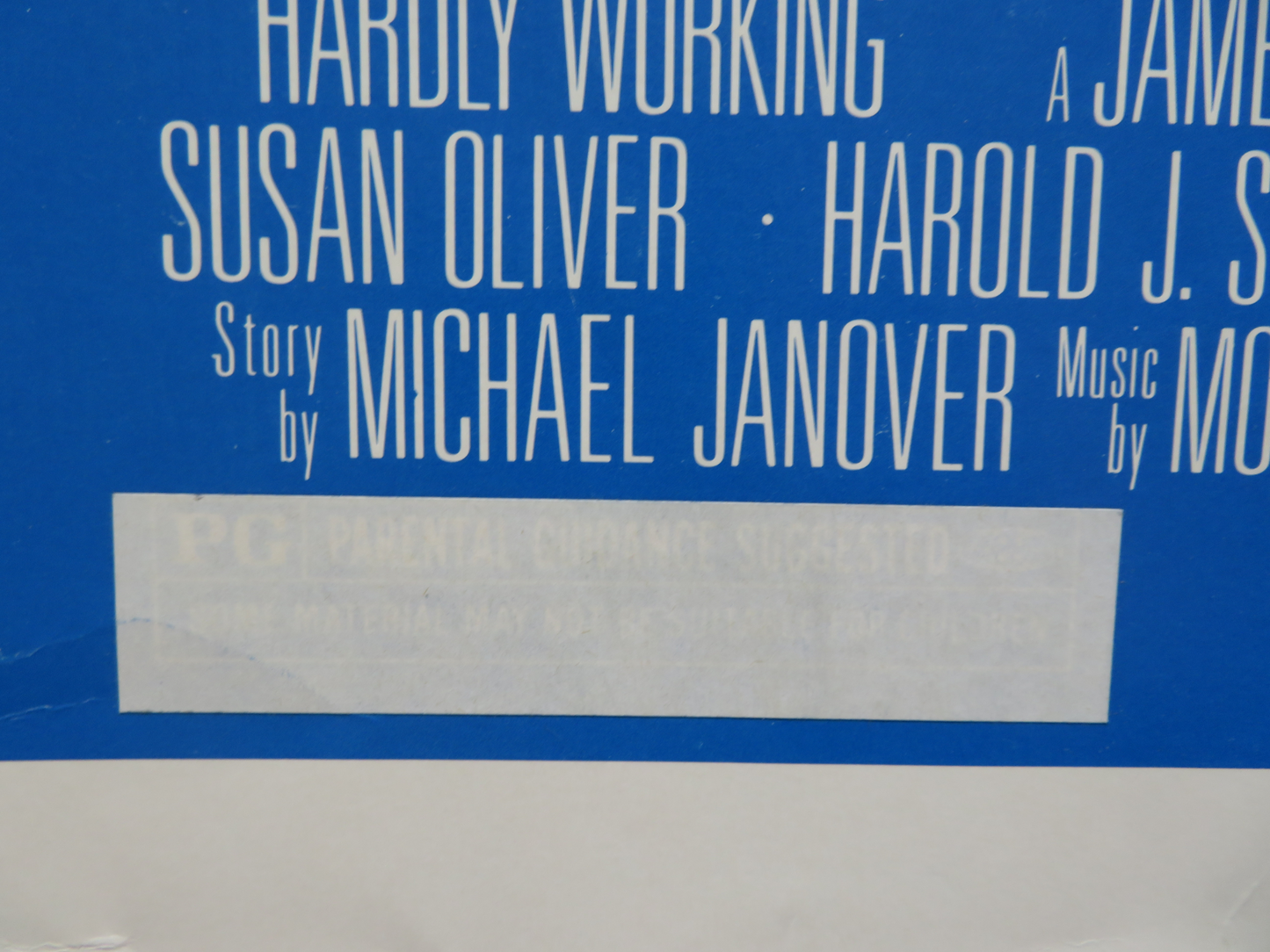 HARDLY WORKING US HALF SHEET (22"x 28") POSTER JERRY LEWIS SUSAN OLIVER 1981