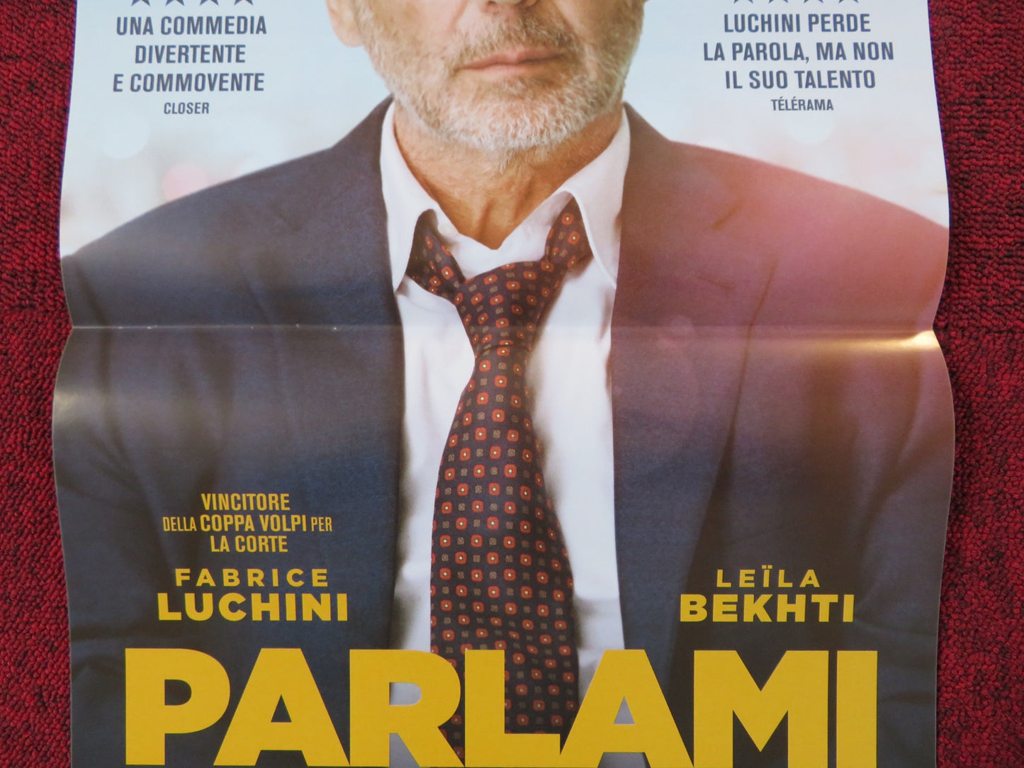 PARLAMI DI TE ITALIAN LOCANDINA POSTER FABRICE LUCHINI LEILA BEKHTI 2018