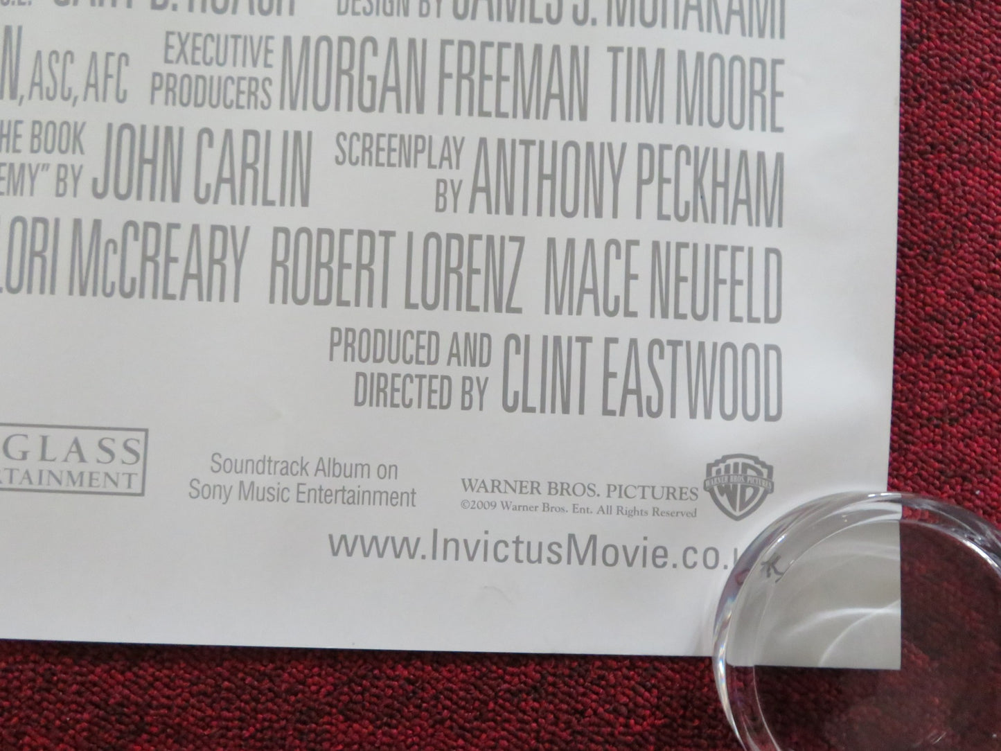 INVICTUS UK QUAD (30"x 40") ROLLED POSTER MORGAN FREEMAN MATT DAMON 2009