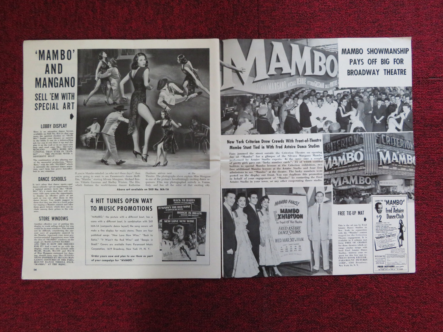 MAMBO UNCUT PARAMOUNT FOLDED PRESS BOOK SILVANA MANGANO VITTORIO GASSMAN 1954