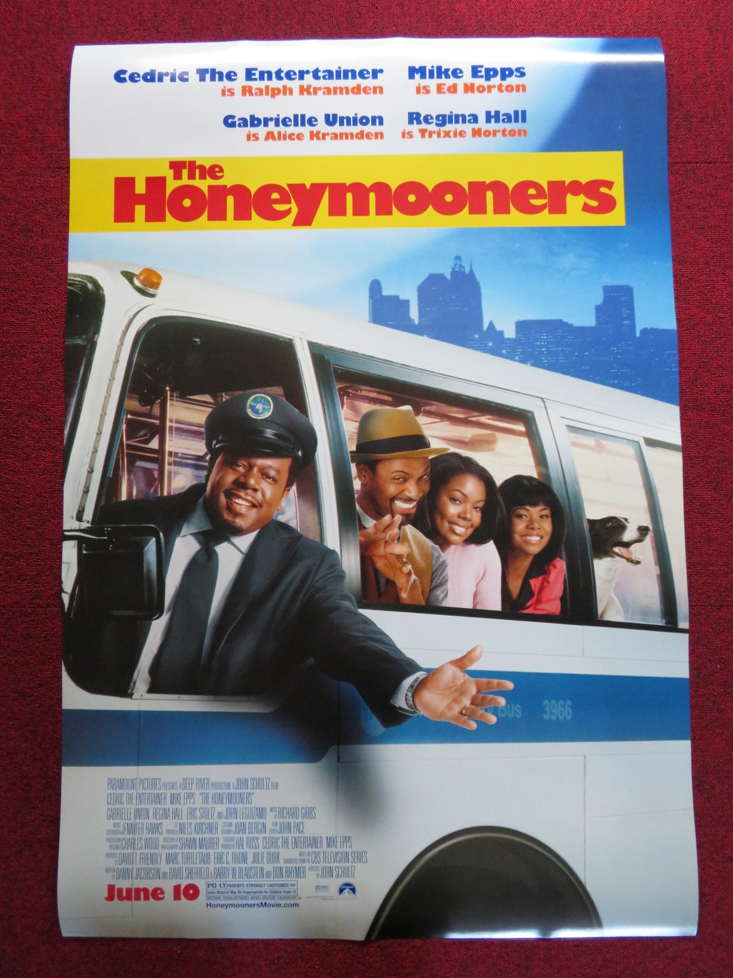 THE HONEYMOONERS US ONE SHEET ROLLED POSTER MIKE EPPS REGINA HALL 2005