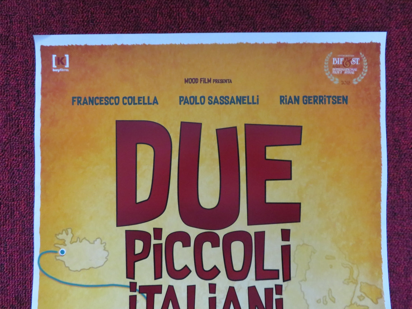 DUE PICCOLI ITALIANI ITALIAN LOCANDINA POSTER PAOLO SASSANELLI F. COLELLA 2018