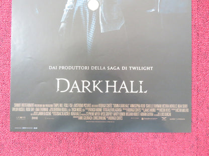 DOWN A DARK HALL ITALIAN LOCANDINA POSTER UMA THURMAN ANNASOPHIA ROBB 2018