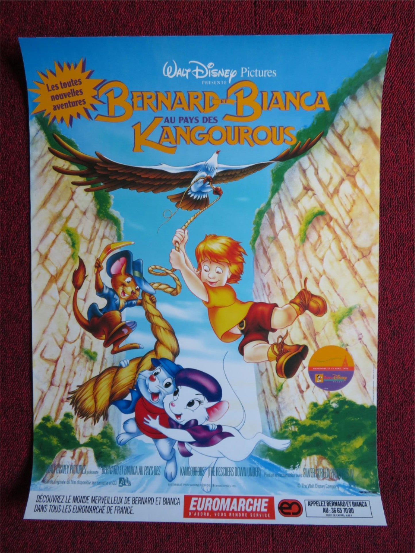 THE RESCUERS DOWN UNDER FRENCH (15" x 20") POSTER DISNEY JOHN CANDY 1990