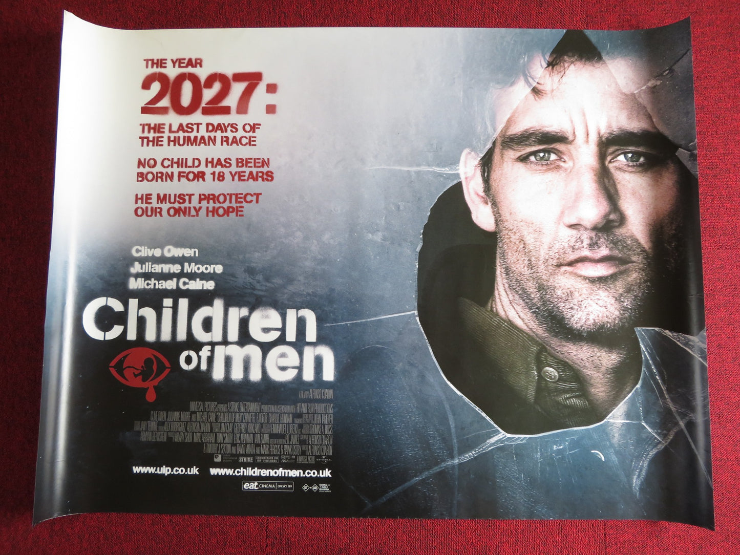 CHILDREN OF MEN UK QUAD (30"x 40") ROLLED POSTER CLIVE OWEN JULIANNE MOORE 2006