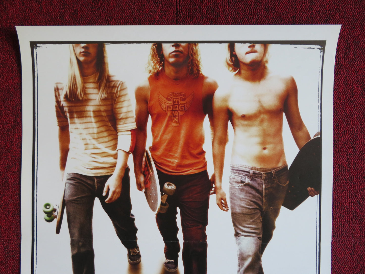 LORDS OF DOGTOWN FRENCH (16" x 21.5") POSTER EMILE HIRSCH REBECCA DE MORNAY 2005