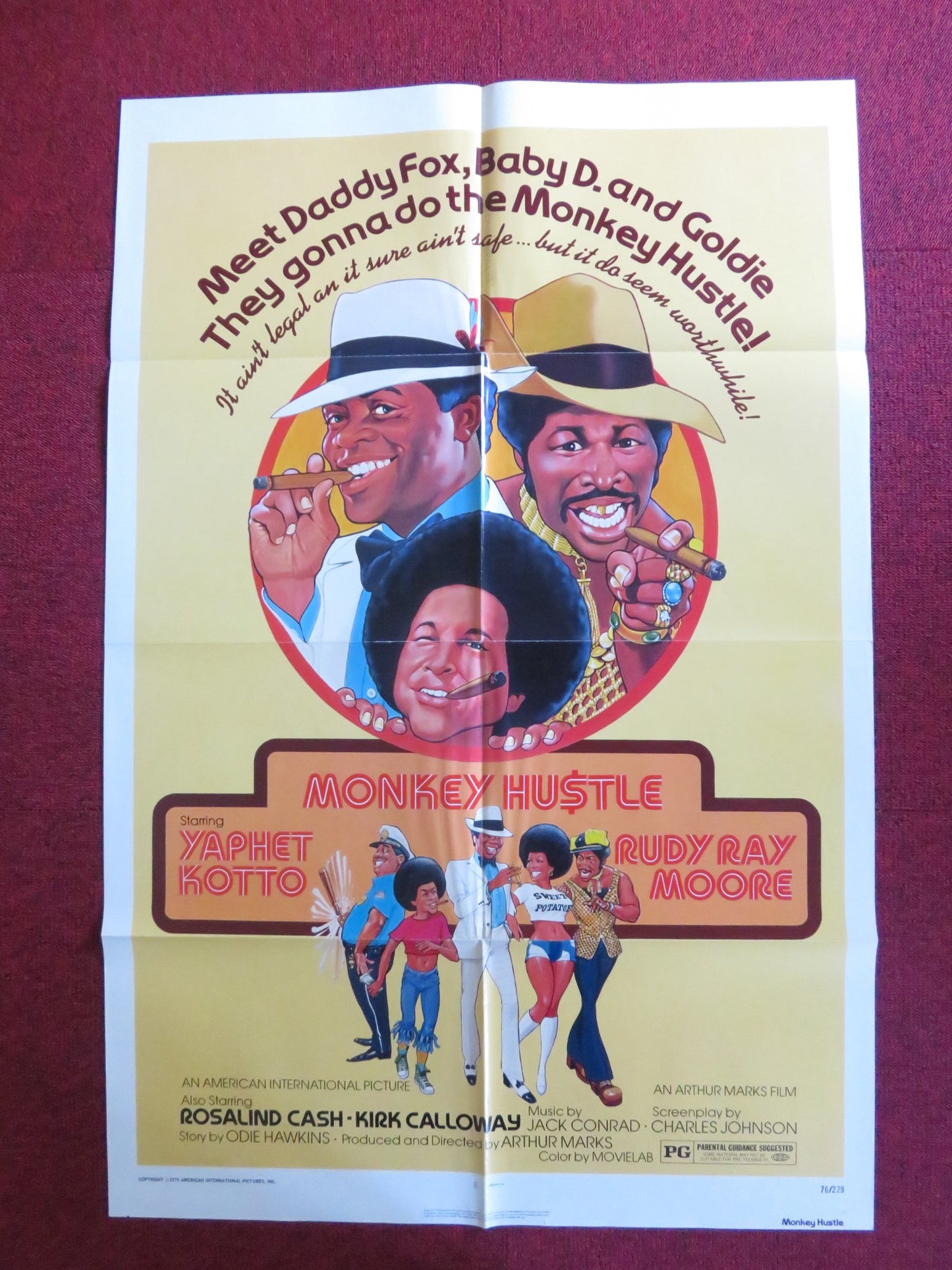 THE MONKEY HUSTLE FOLDED US ONE SHEET POSTER YAPHET KOTTO KIRK CALLOWAY 1976