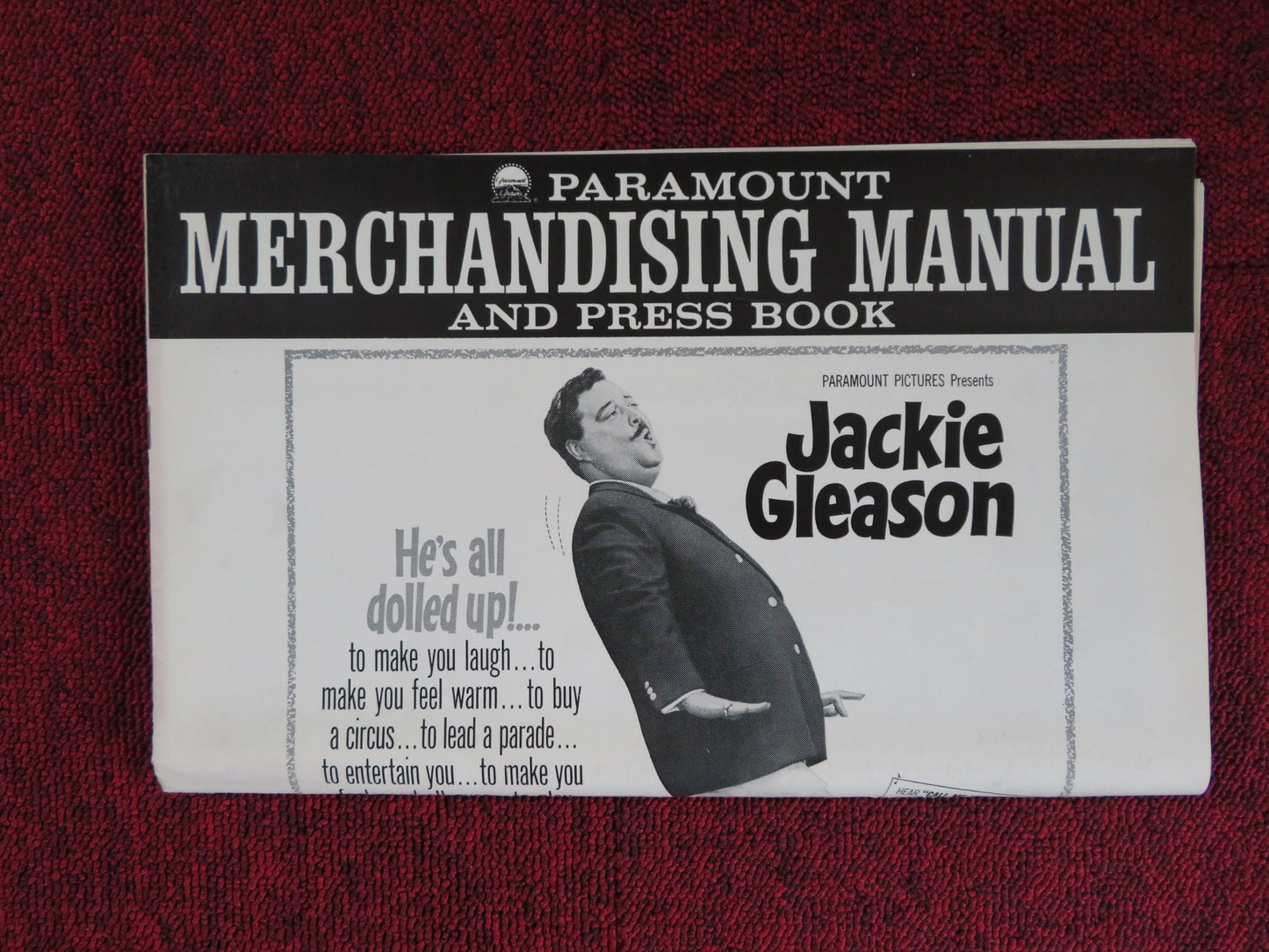 PAPA'S DELICATE CONDITION UNCUT PARAMOUNT FOLDED PRESS BOOK JACKIE GLEESON 1963