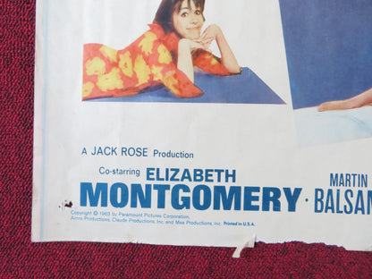 WHO'S BEEN SLEEPING IN MY BED HALF SHEET (22"x 28") POSTER DEAN ELIZABETH 1963