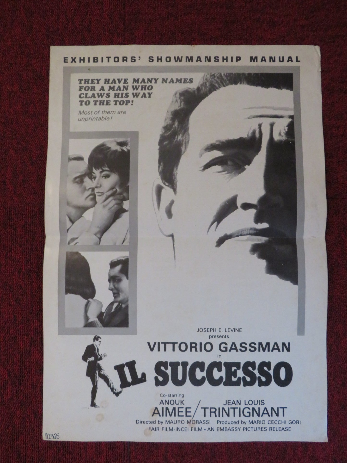 IL SUCCESSO UNCUT EMBASSY PICTURES FOLDED PRESS BOOK VITTORIO GASSMAN 1963