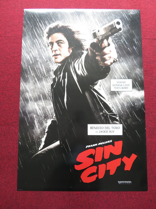 SIN CITY - B US ONE SHEET ROLLED POSTER BENICIO DEL TORO 2004