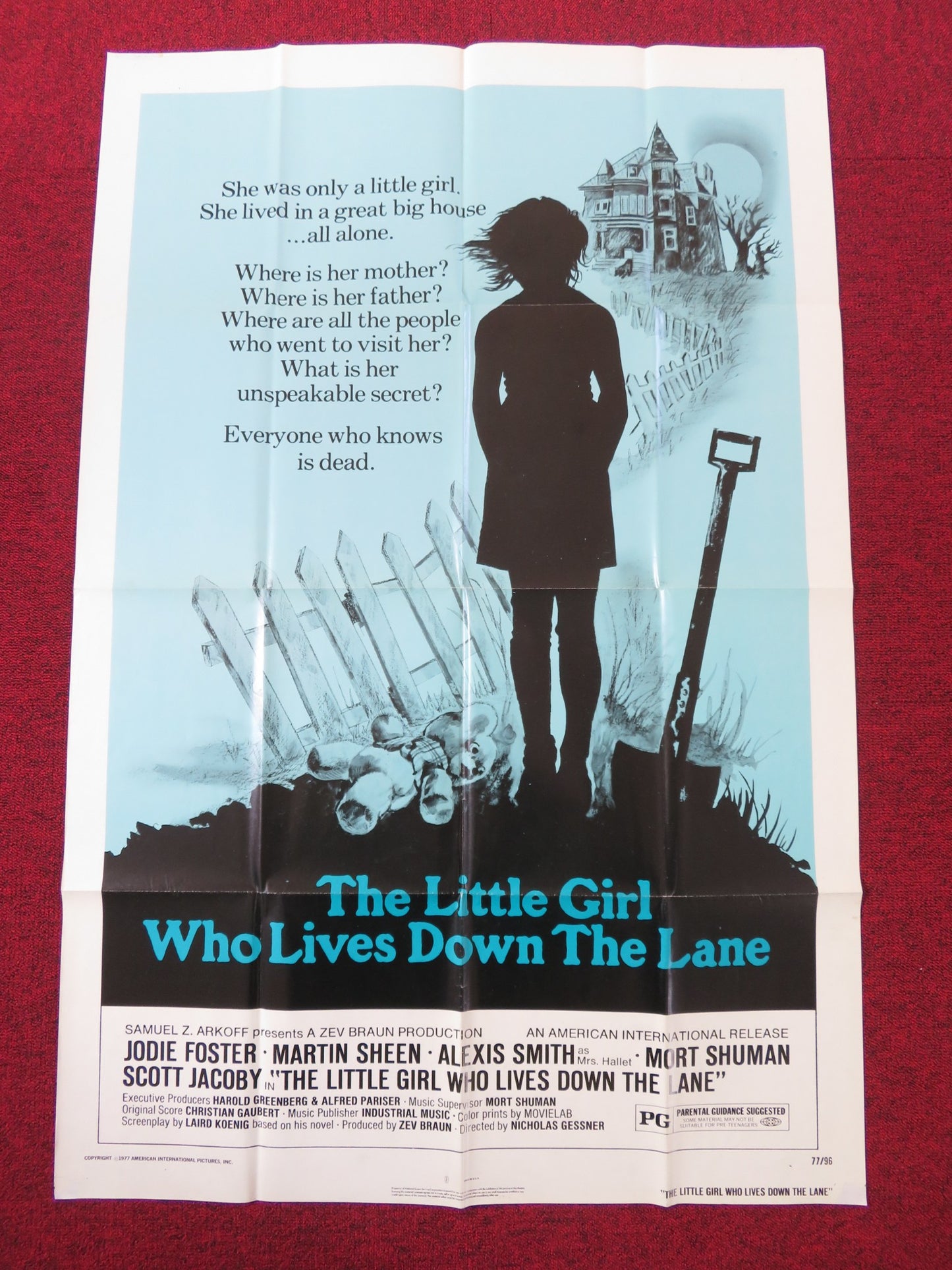 THE LITTLE GIRL WHO LIVES DOWN THE LANE FOLDED US ONE SHEET POSTER FOSTER 1977