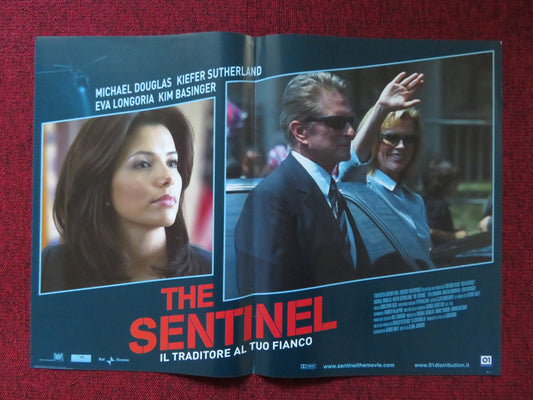 THE SENTINEL - B ITALIAN FOTOBUSTA POSTER MICHAEL DOUGLAS KIEFER SUTHERLAND 2006