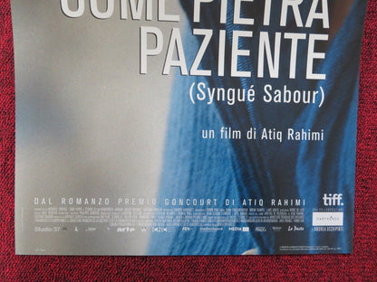 COME PIETRA PAZIENTE ITALIAN LOCANDINA POSTER GOLSHIFTEH FARAHANI 2012