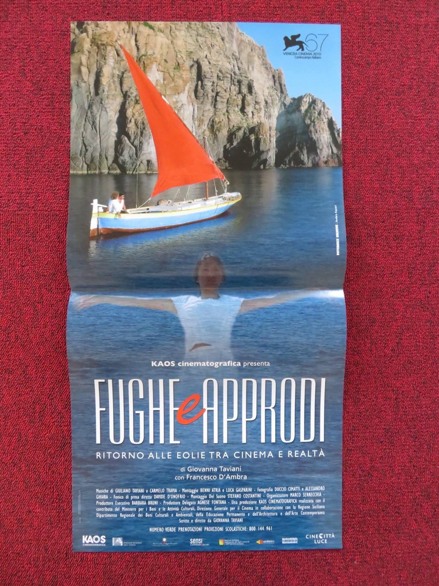 FUGHE E APPRODI ITALIAN LOCANDINA POSTER GIOVANNA TAVIANI 2010