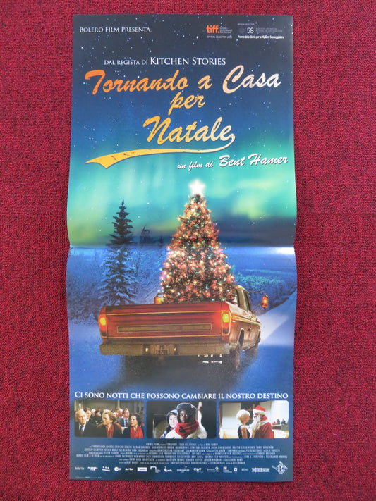 TORNANDO A CASA PER NATALE ITALIAN LOCANDINA POSTER NINA ANDRESEN BORUD 2010