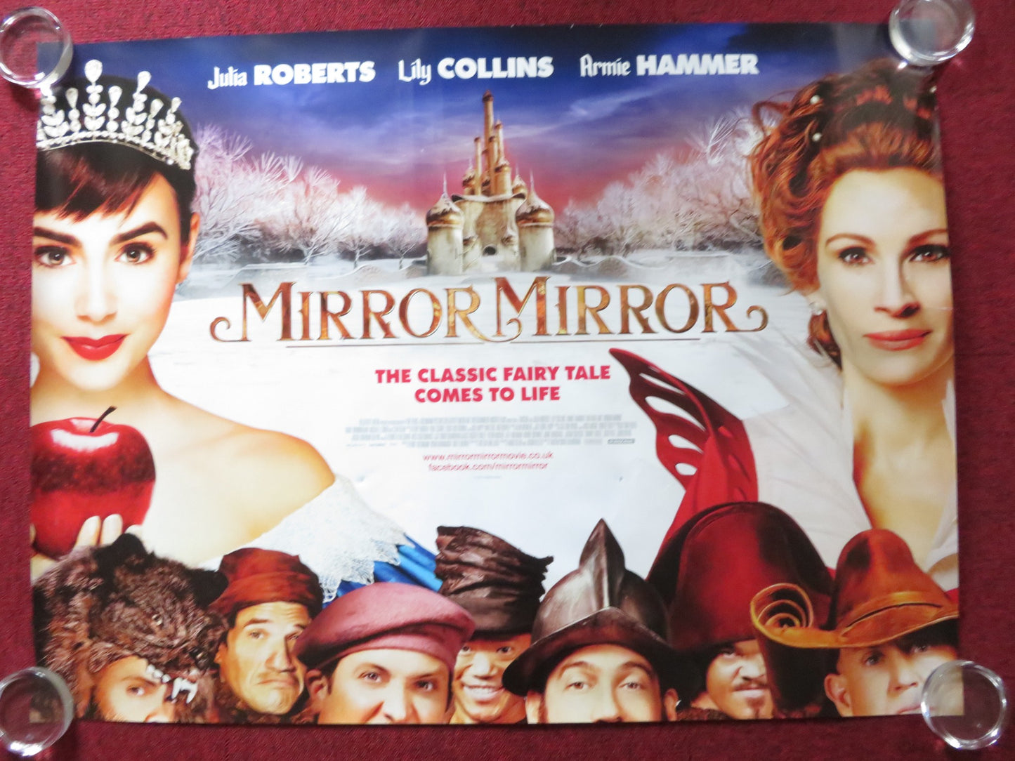 MIRROR MIRROR - B UK QUAD (30"x 40") ROLLED POSTER JULIA ROBERTS L. COLLINS 2012