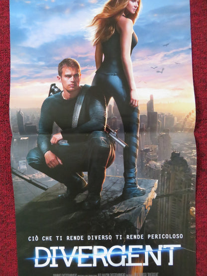 DIVERGENT ITALIAN LOCANDINA POSTER SHAILENE WOODLEY THEO JAMES 2014