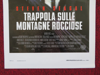 UNDER SIEGE 2: DARK TERRITORY ITALIAN LOCANDINA POSTER STEVEN SEAGAL 1995