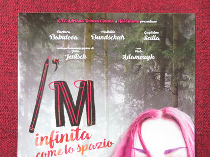 I'M - INFINITA COME LO SPAZIO ITALIAN LOCANDINA POSTER BARBORA BOBULOVA 2017