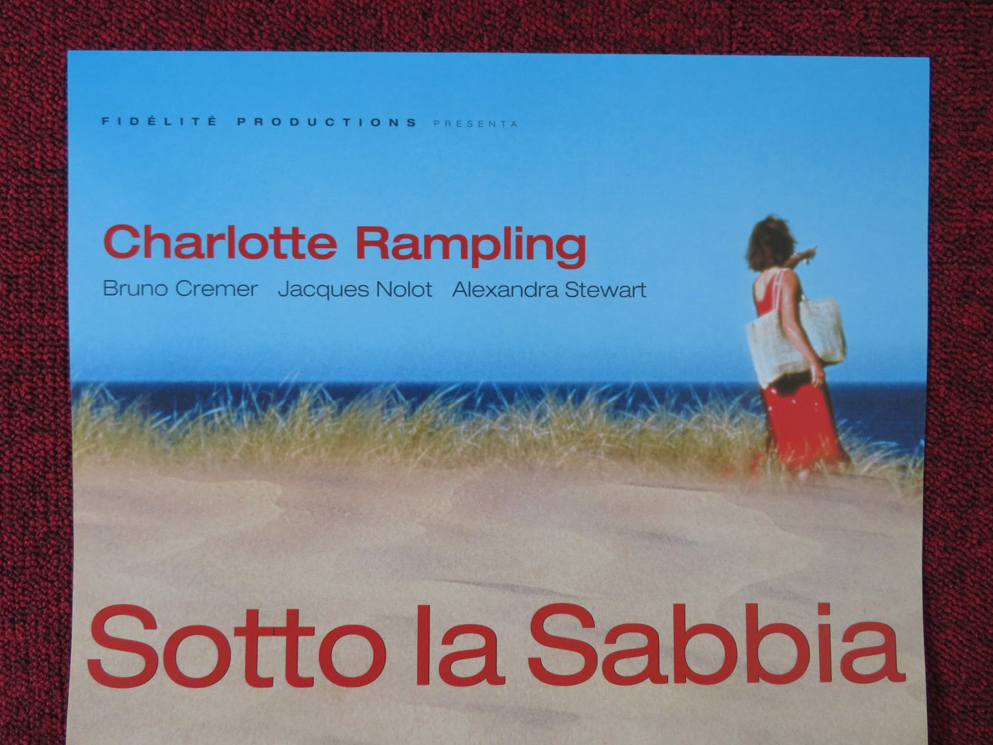 UNDER THE SAND ITALIAN LOCANDINA POSTER CHARLOTTE RAMPLING JACQUES NOLOT 2000