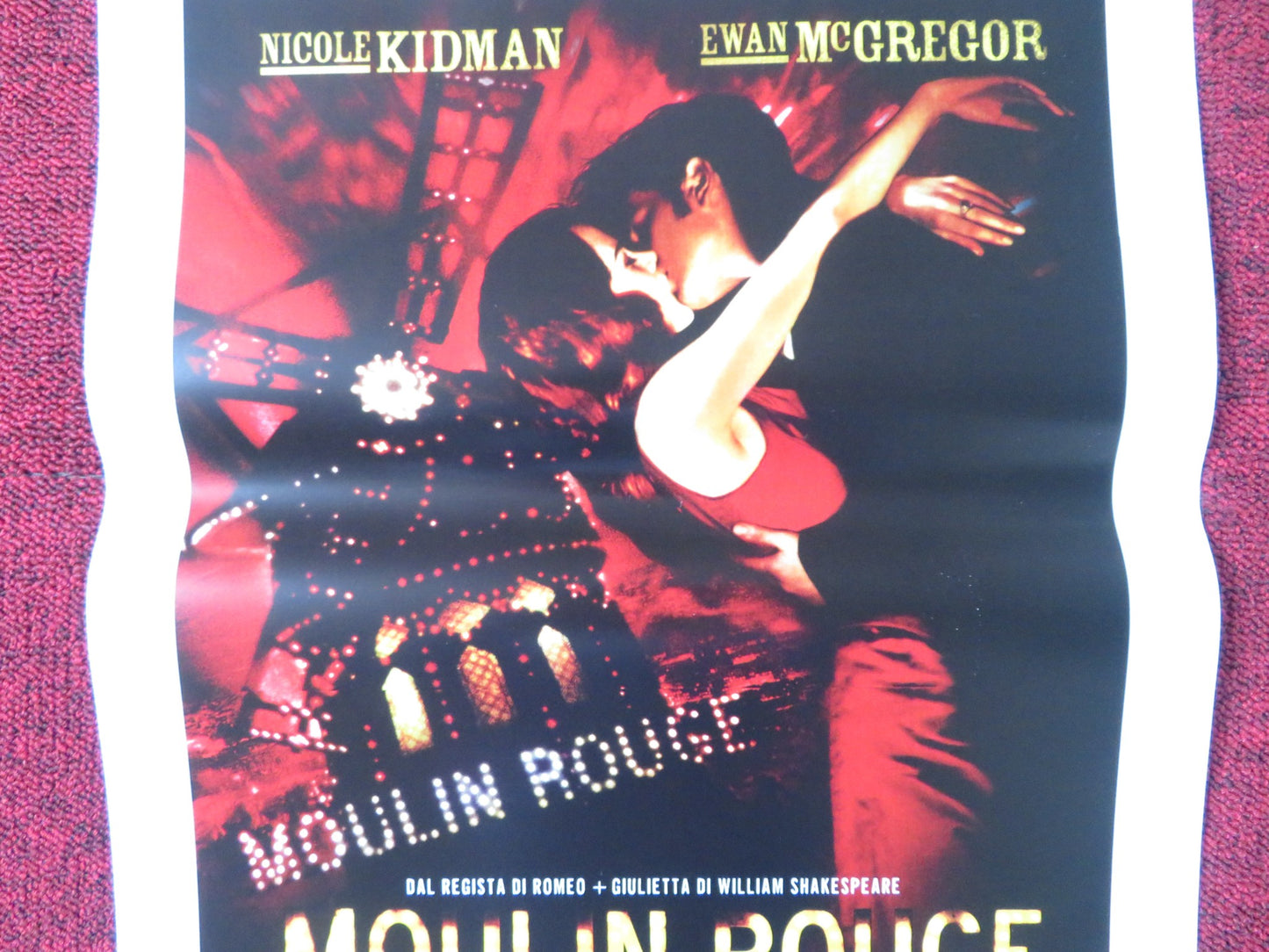 MOULIN ROUGE ITALIAN LOCANDINA POSTER NICOLE KIDMAN EWAN MCGREGOR 2001