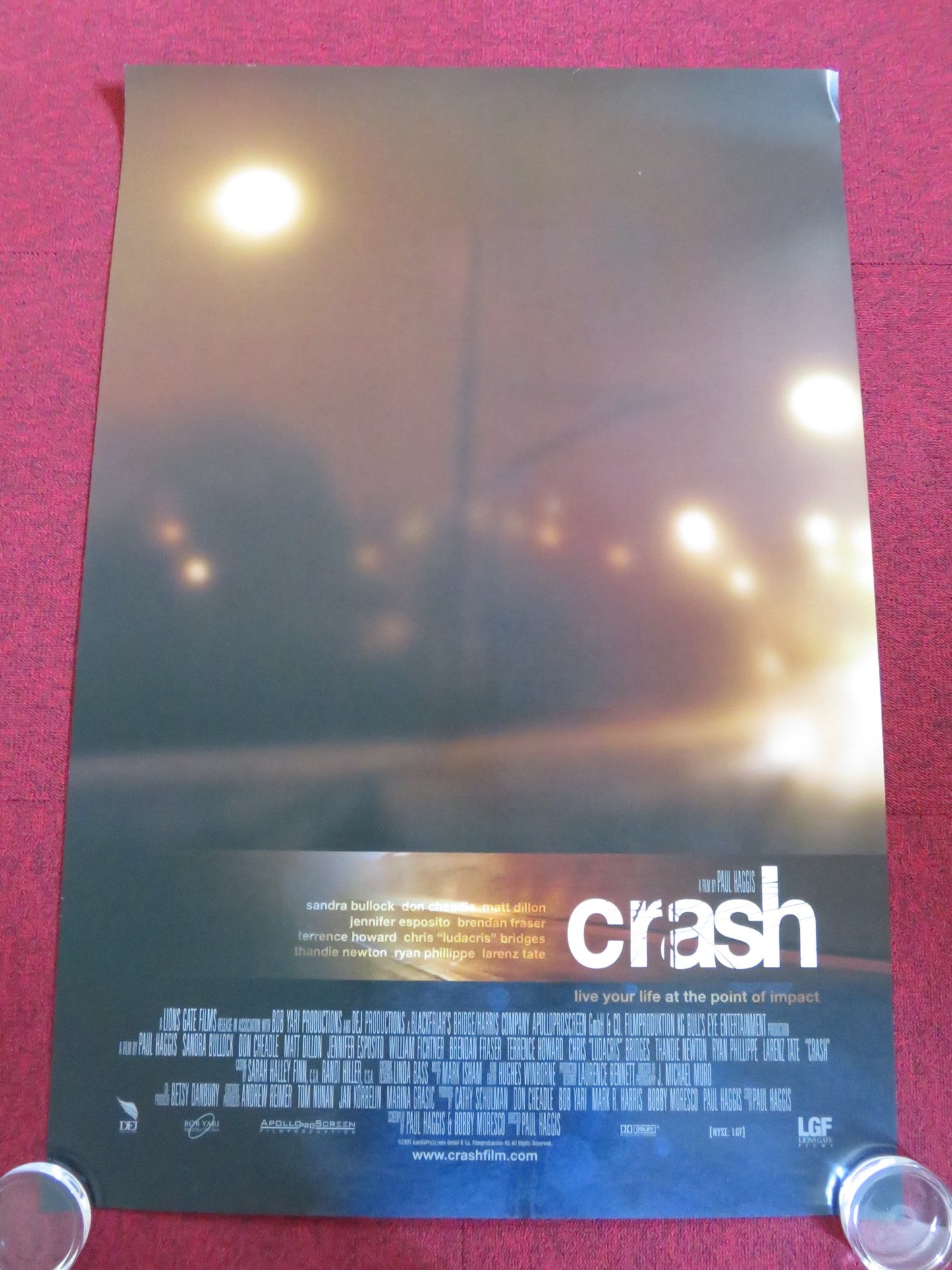 CRASH INTERNATIONAL ONE SHEET ROLLED POSTER SANDRA BULLOCK DON CHEADLE 2005