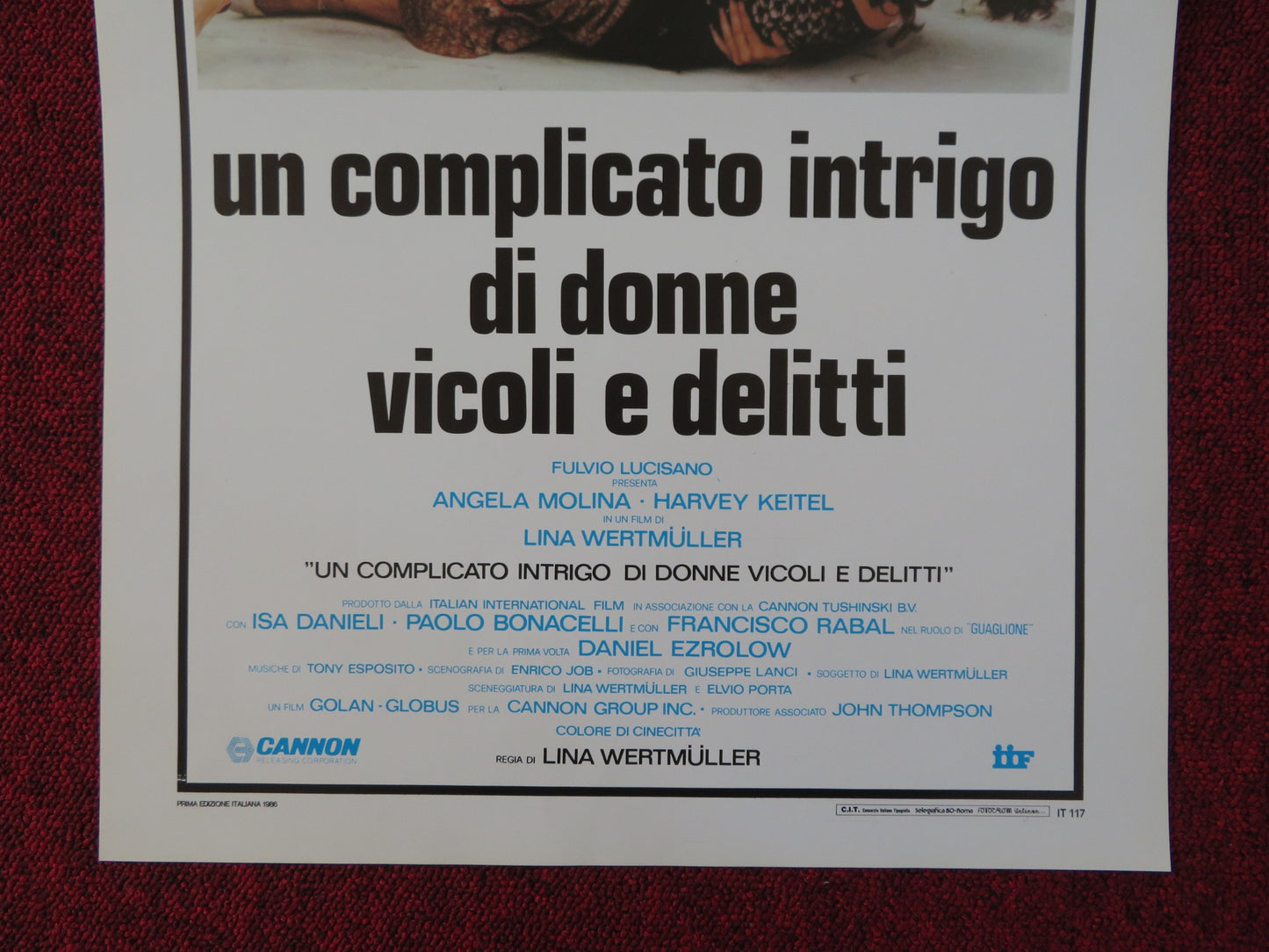 UN COMPLICATO INTRIGO DI DONNE VICOLI E DELITTI ITALIAN LOCANDINA POSTER 1986