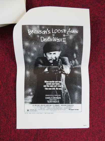 DEATH WISH II - FOLDED PRESSBOOK UNCUT FILMWAYS PICTURES CHARLES BRONSON 1982