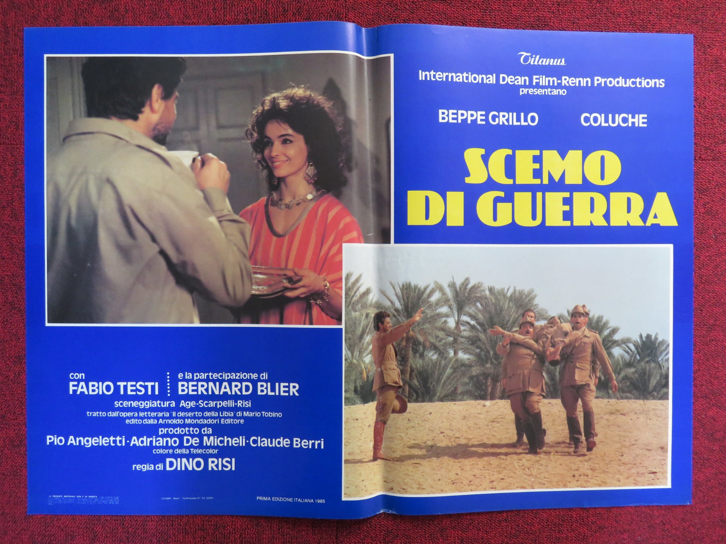 SCEMO DI GUERRA - E ITALIAN FOTOBUSTA POSTER BEPPE GRILLO COLUCHE 1985