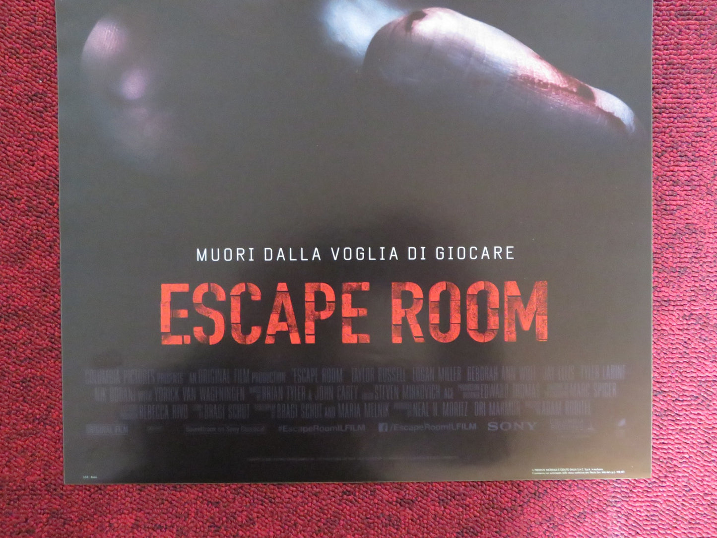 ESCAPE ROOM ITALIAN LOCANDINA POSTER TAYLOR RUSSELL LOGAN MILLER 2019