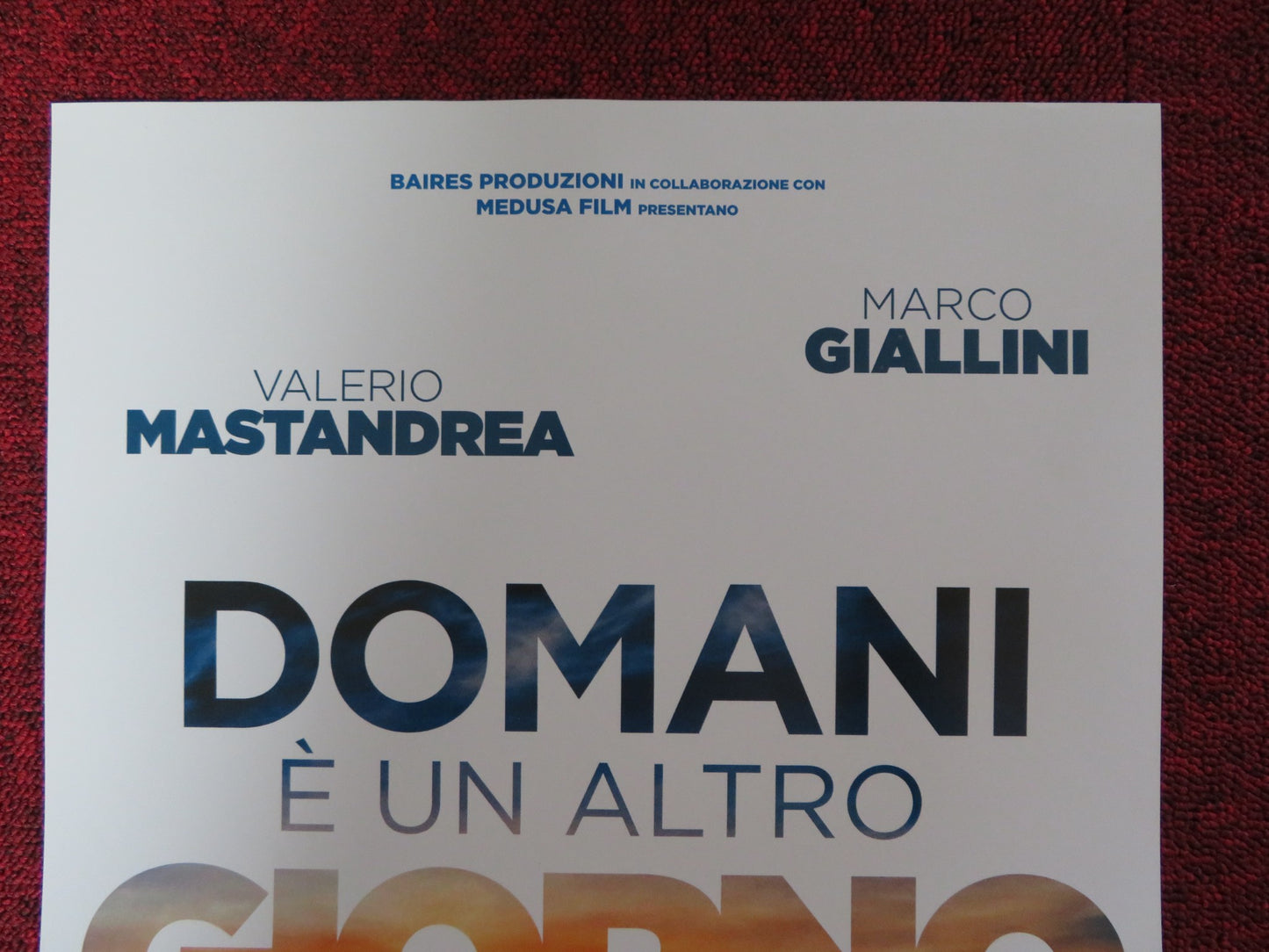 DOMANI E UN ALTRO GIORNO ITALIAN LOCANDINA POSTER VALERIO MASTANDREA 2019