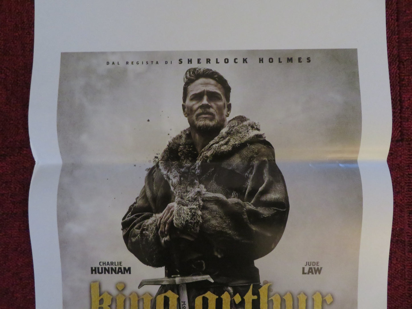 KING ARTHUR LEGEND OF THE SWORD ITALIAN LOCANDINA POSTER JUDE LAW HUNNAM 2017