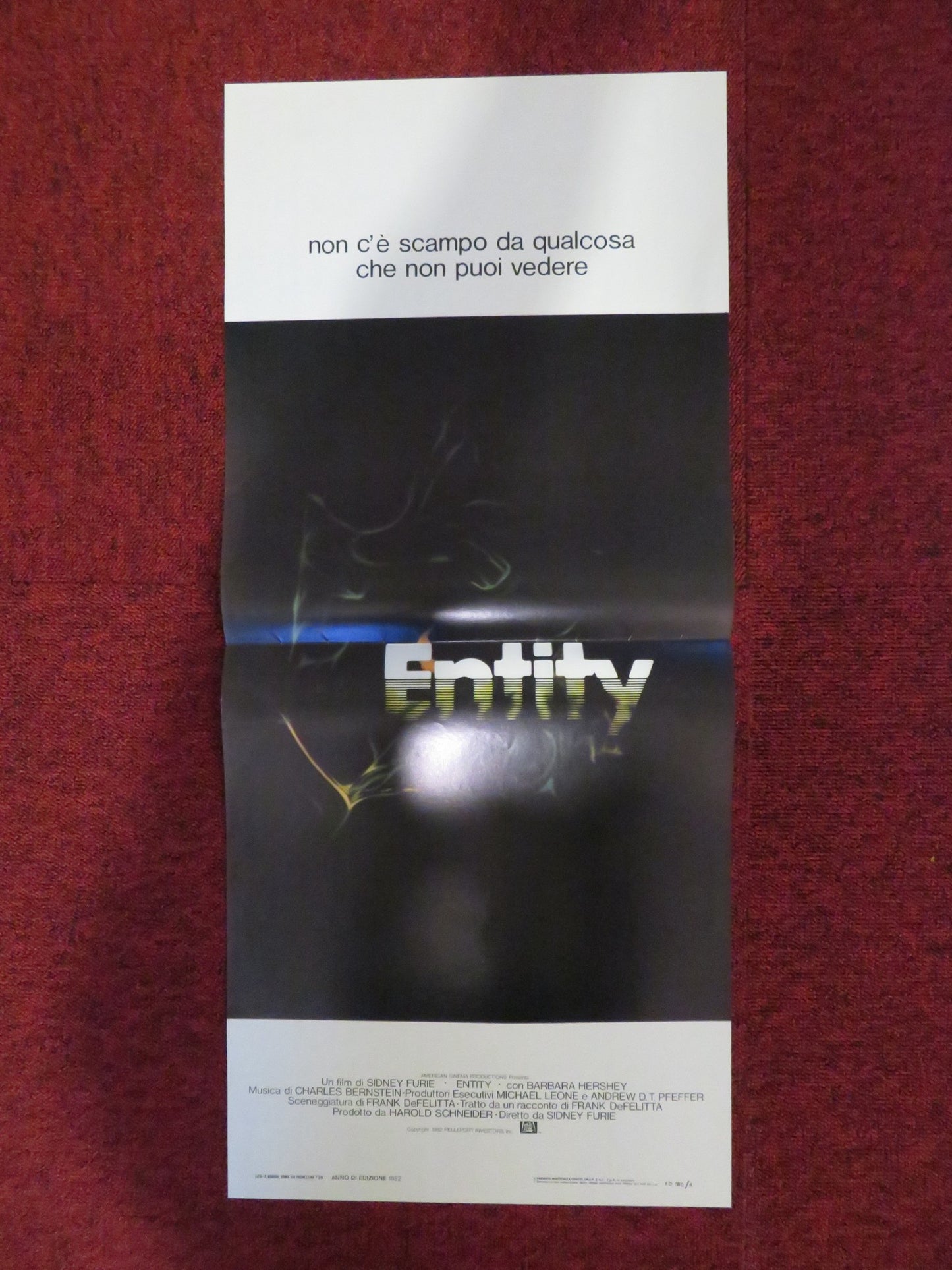 ENTITY ITALIAN LOCANDINA POSTER BARBARA HERSHEY RON SILVER 1982