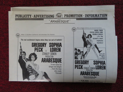 ARABESQUE - FOLDED PRESSBOOK UNCUT UNIVERSAL GREGORY PECK SOPHIA LOREN 1966