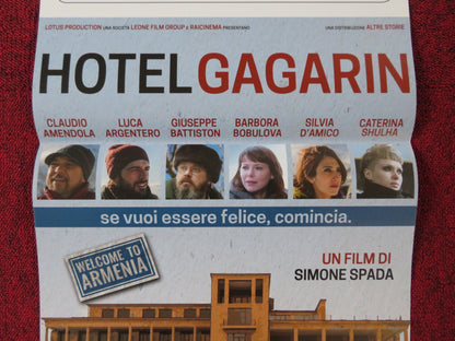 HOTEL GAGARIN ITALIAN LOCANDINA POSTER CLAUDIO AMENDOLA LUCA ARGENTERO 2018