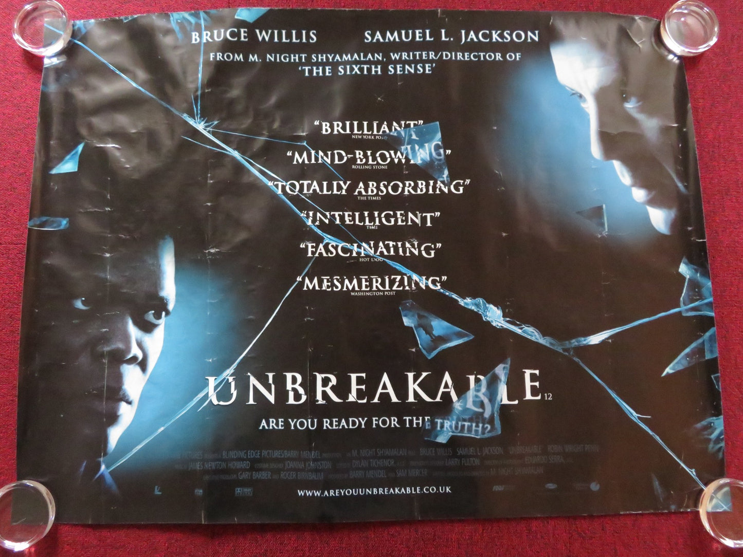 UNBREAKABLE UK QUAD (30"x 40") ROLLED POSTER BRUCE WILLIS SAMUEL L. JACKSON 2000