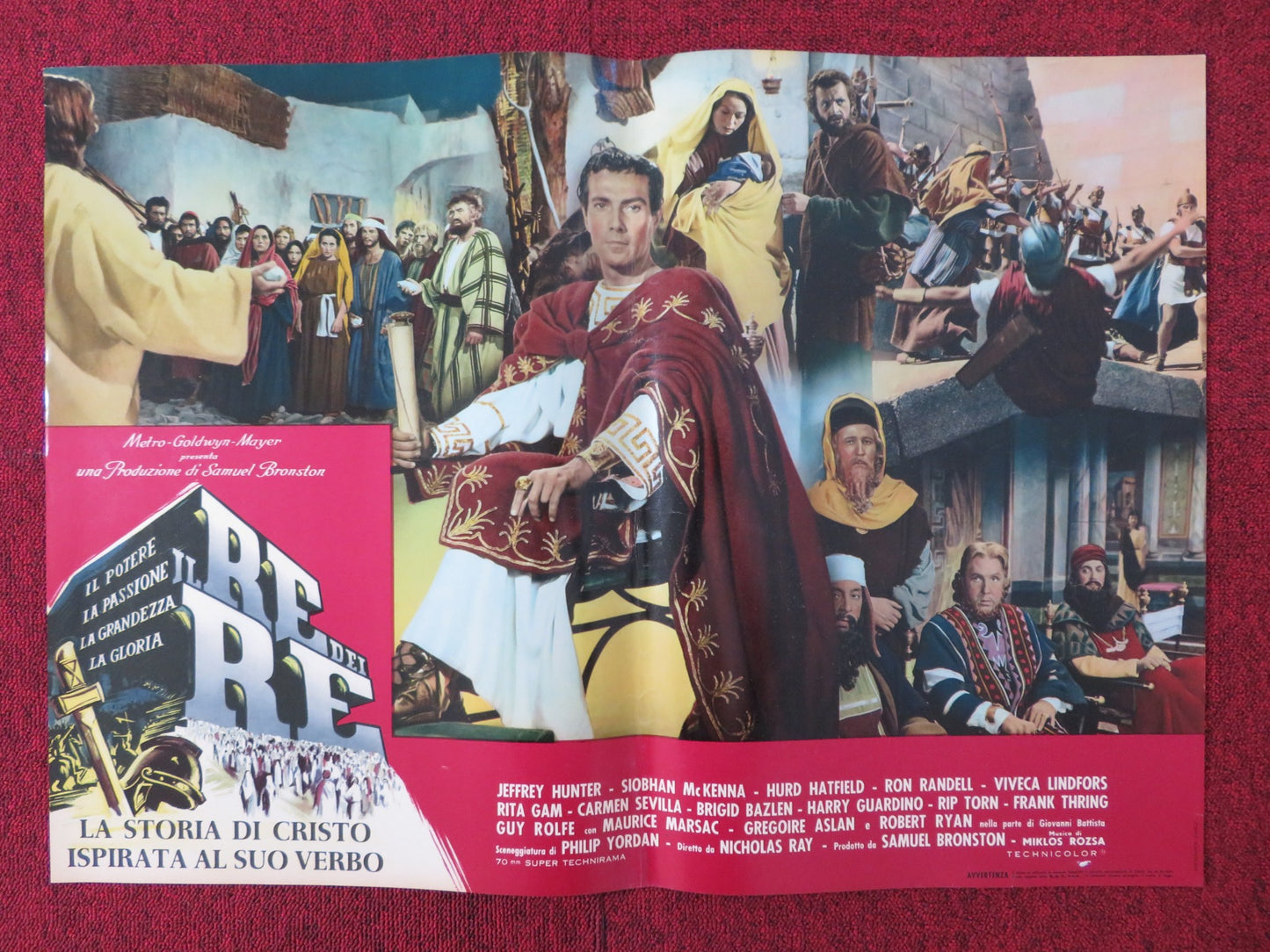 KING OF KINGS - A ITALIAN FOTOBUSTA POSTER JEFFREY HUNTER SIOBHAN MCKENNA 1961