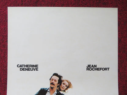 COURAGE FUYONS ITALIAN LOCANDINA POSTER CATHERINE DENEUVE JEAN ROCHEFORT 1979